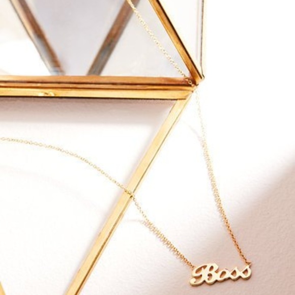 :: Stella & Dot | x Dress for Success Gold Boss Dainty Delicate Necklace - Picture 2 of 9